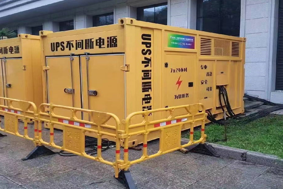 山海关发电机租赁施工现场